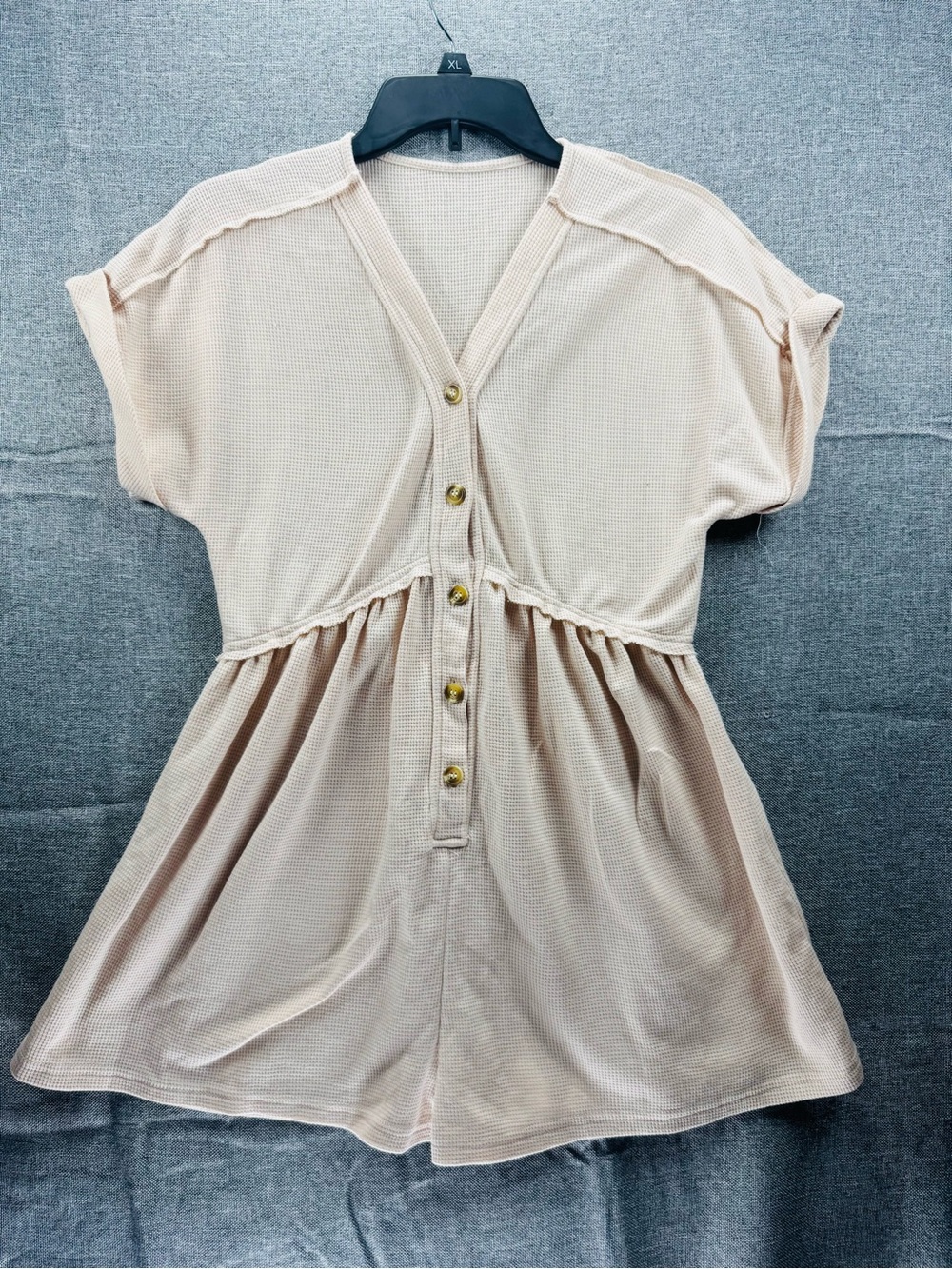 SHEIN Light Blush Button-Front V-Neck Tunic